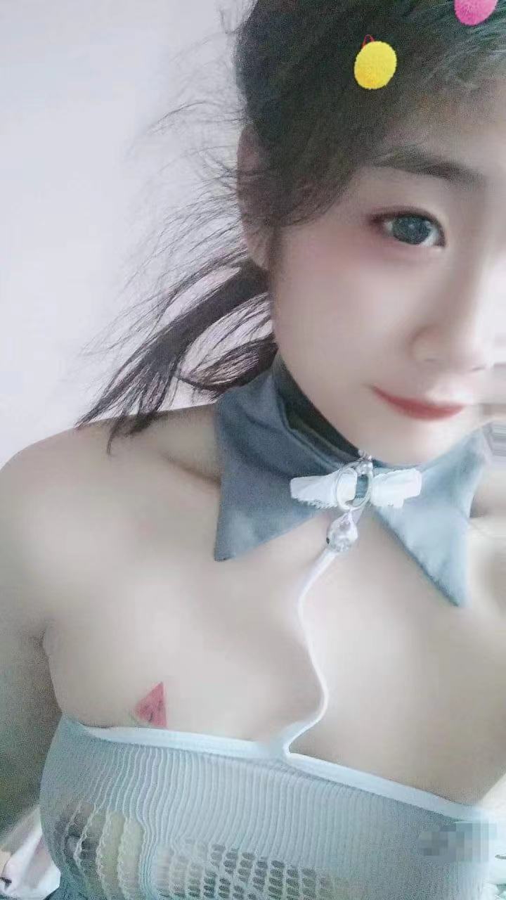 露出，人前的骚才是真的骚 20231017