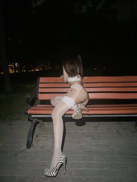 骚妻油亮的丝袜 2