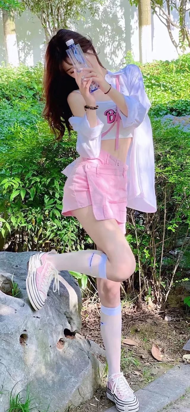发点美图祝大家节日快乐