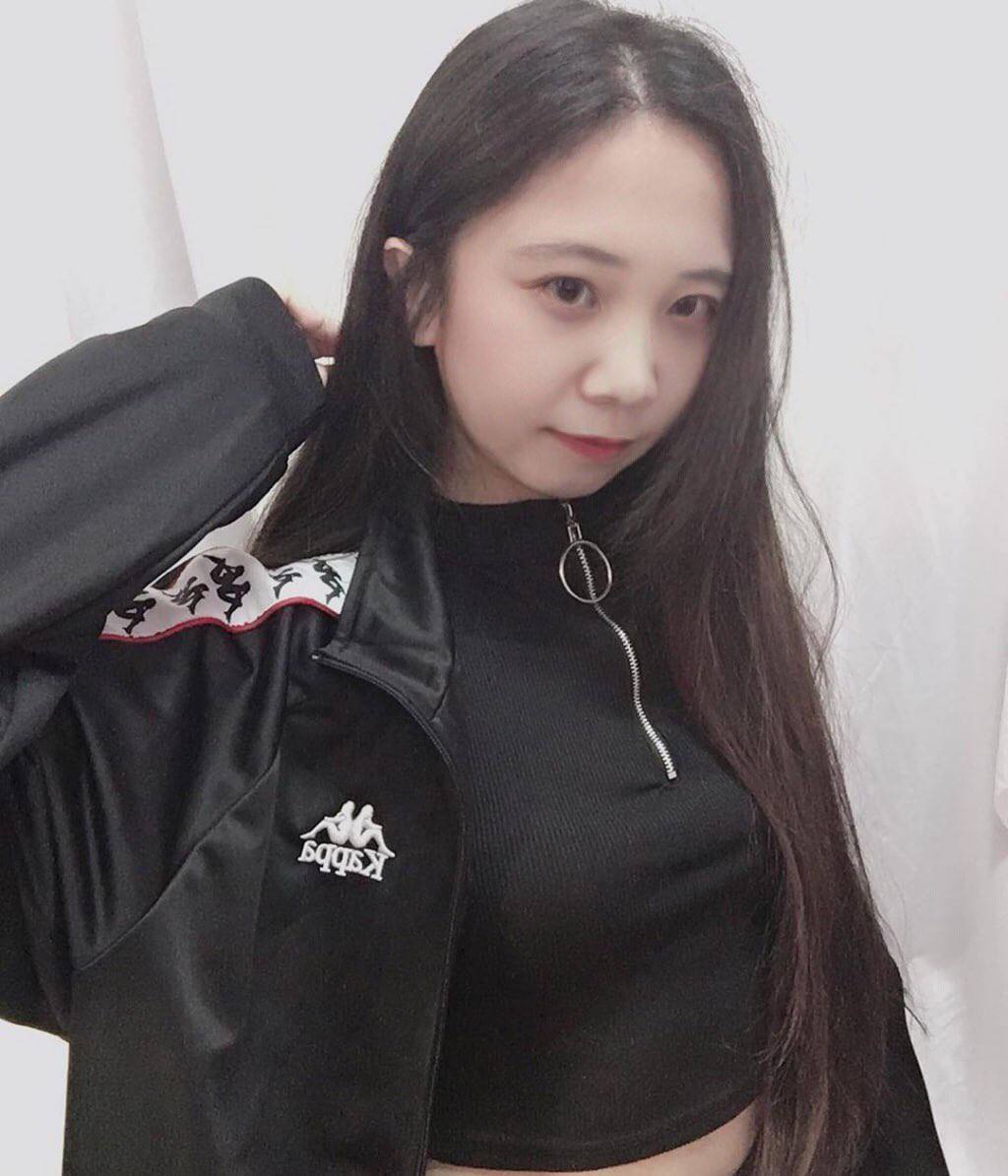 露脸美女 20231102