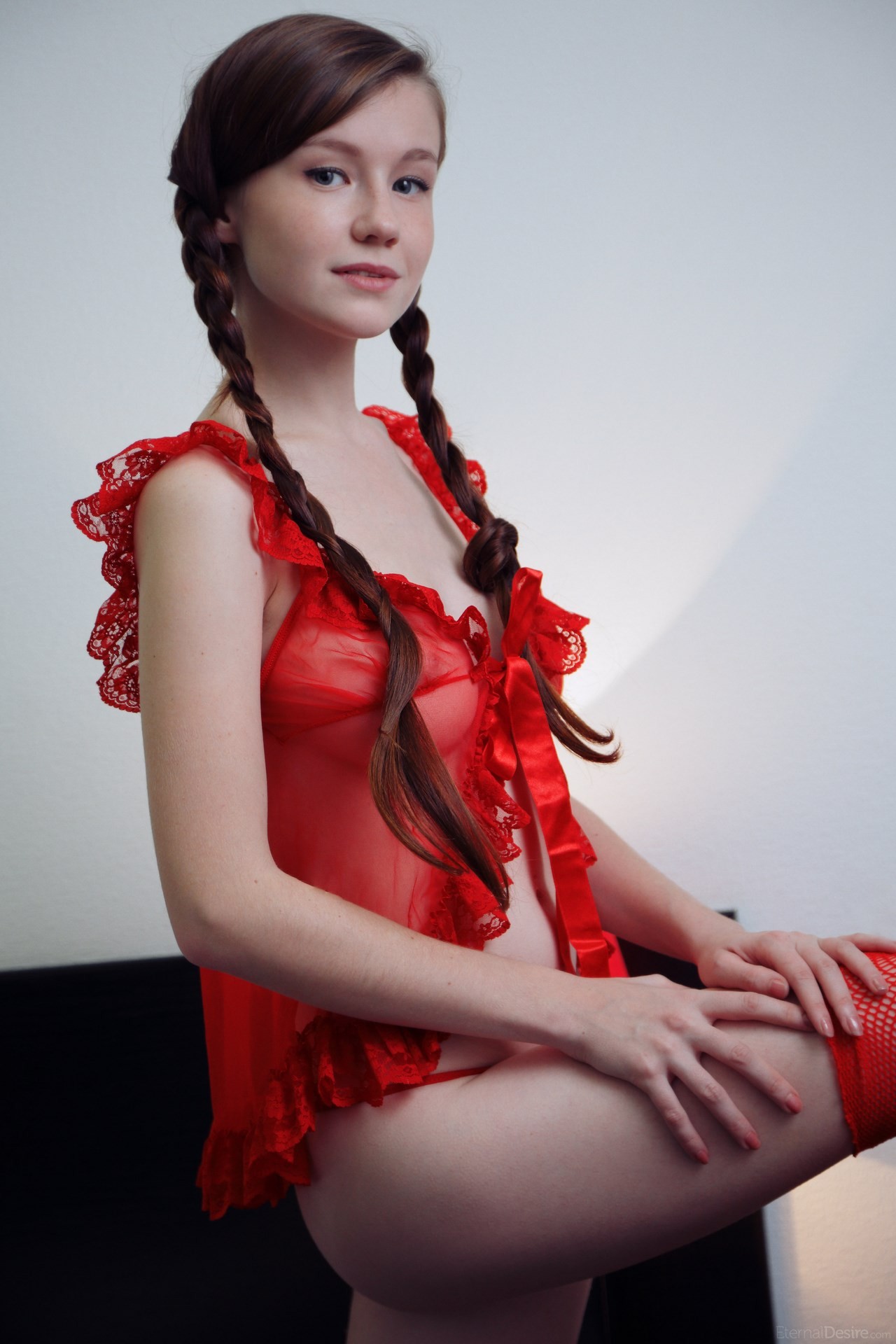 啥风格都能驾驭的小美女
