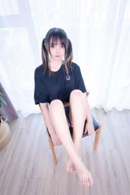 爱的丝足美腿
