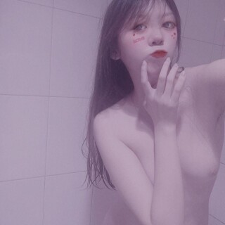 反差的嫩妹