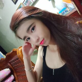 反差的嫩妹