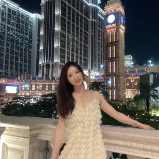 清纯与淫荡的反差