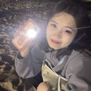 清纯与淫荡的反差