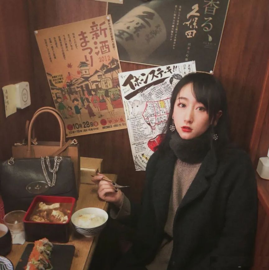 自己手机中保存至今的真实照片