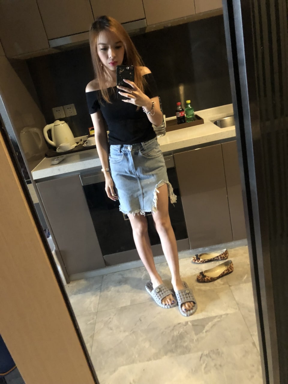 展示反差女和母狗，喜欢这感觉