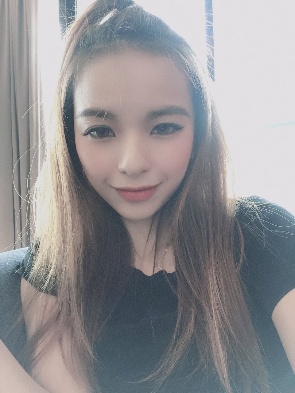 展示反差女和母狗，喜欢这感觉