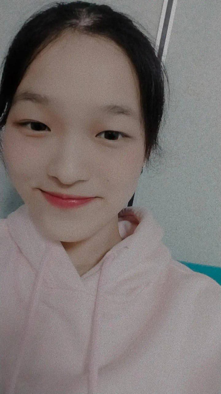 展示反差女和母狗，喜欢这感觉