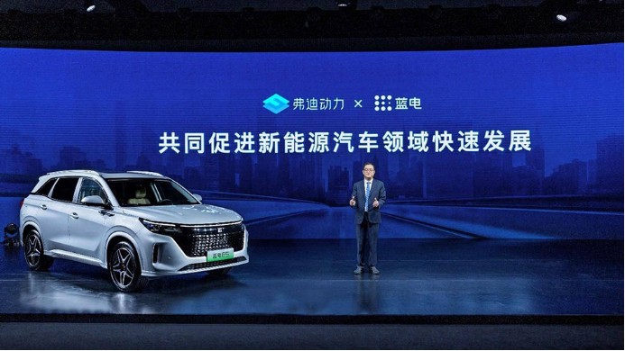 9.98万元的蓝电E5；中国油电同价SUV的标准答案