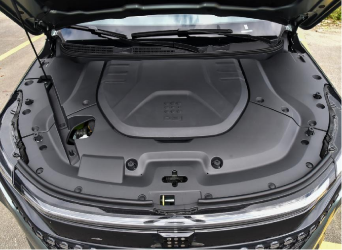 掀桌子了：中型插混SUV蓝电E5不到10万，比宋PLUS便宜6万!