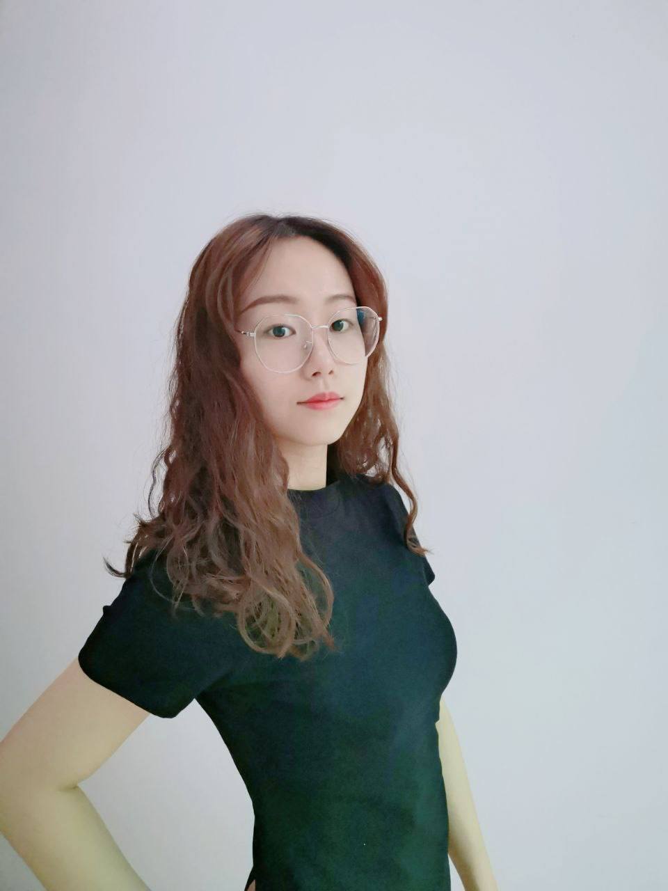 不怕反差婊有文化，就怕反差婊戴眼镜[118P]