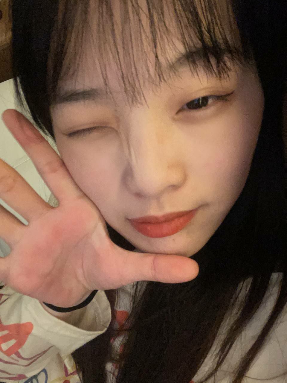 不怕反差婊有文化，就怕反差婊戴眼镜[118P]