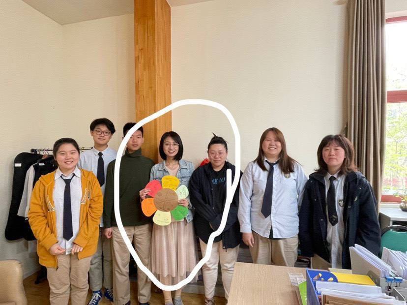 不怕反差婊有文化，就怕反差婊戴眼镜[118P]