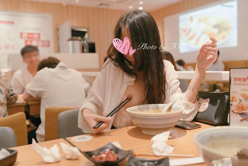 露出 人前的骚才是真的骚[80P]
