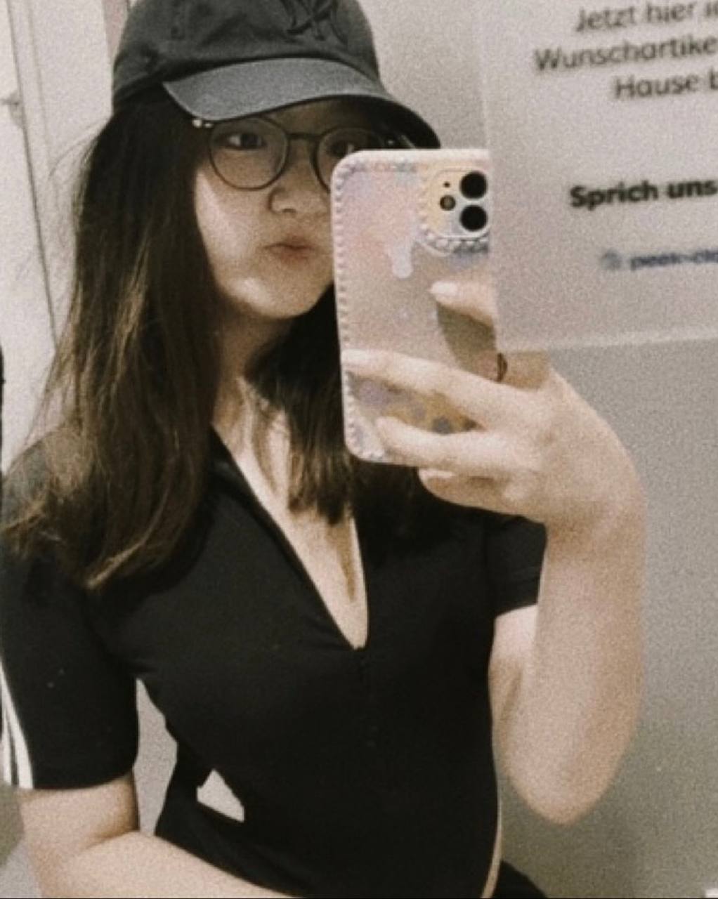不怕反差婊有文化，就怕反差婊戴眼镜 [118P]