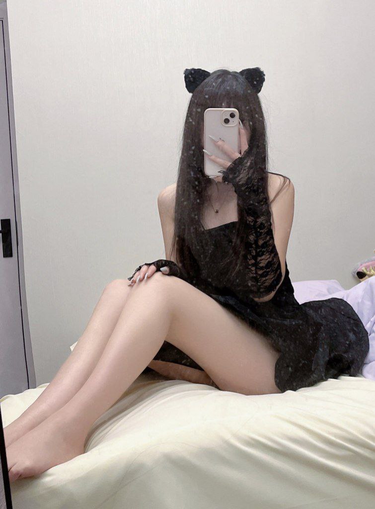 人妻女友的秘密 [107P]
