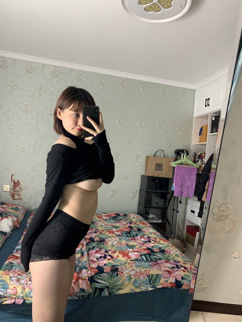 人妻女友的秘密 [107P]