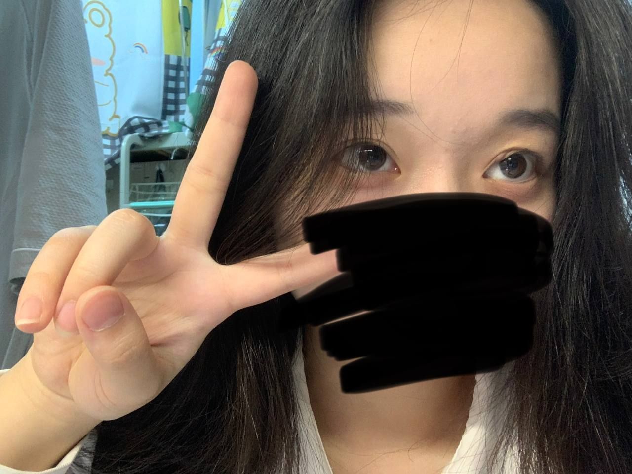 反差婊反差婊，人前人后反差悬殊，你爱我也爱 [35P]