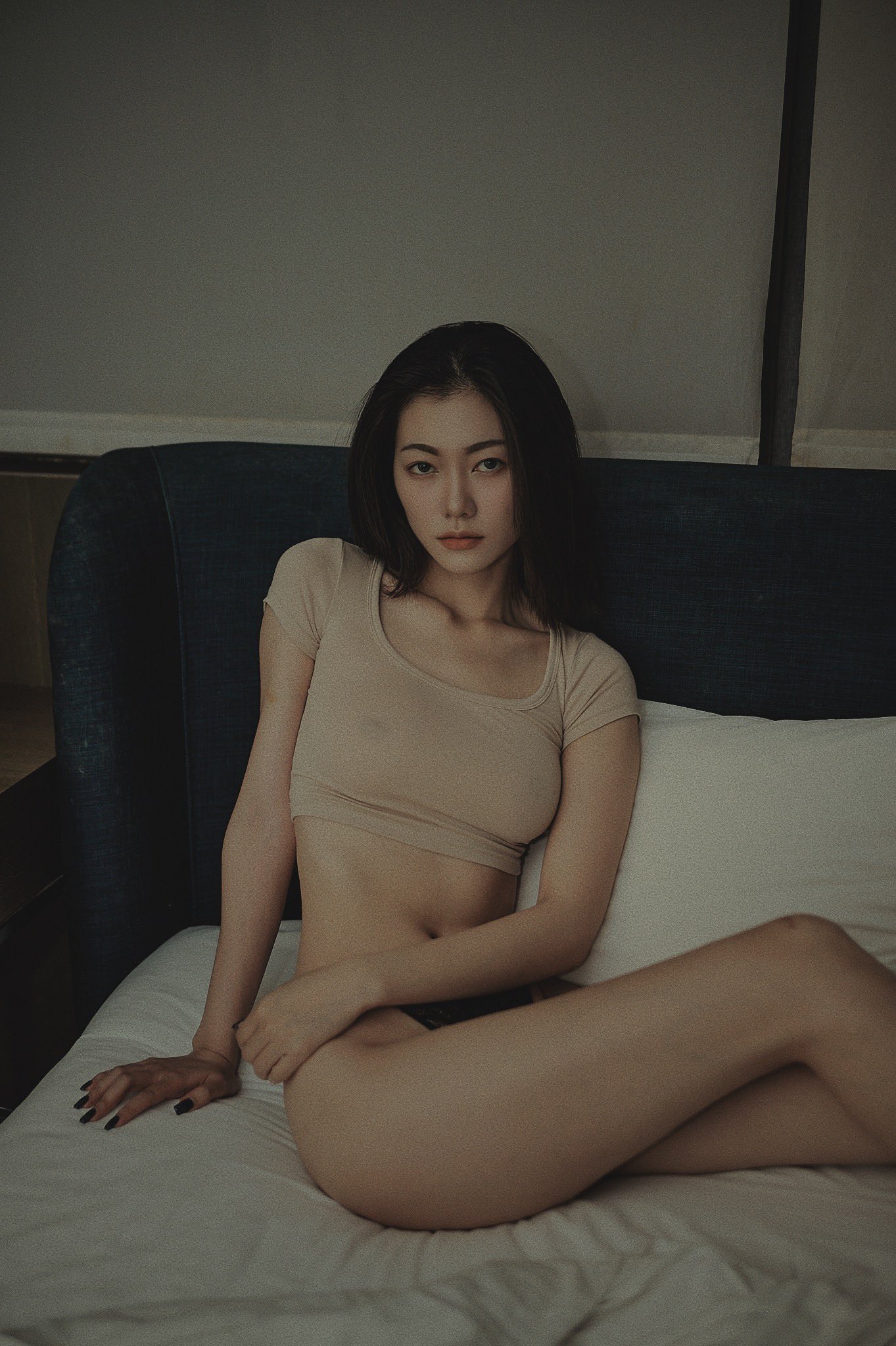 [美图分享]湾湾的一个模特,瘦马大灯