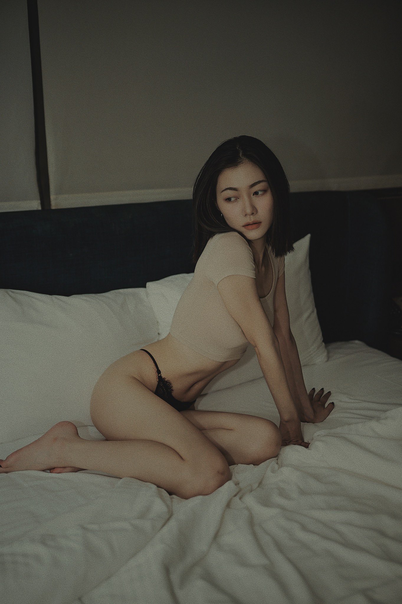 [美图分享]湾湾的一个模特,瘦马大灯
