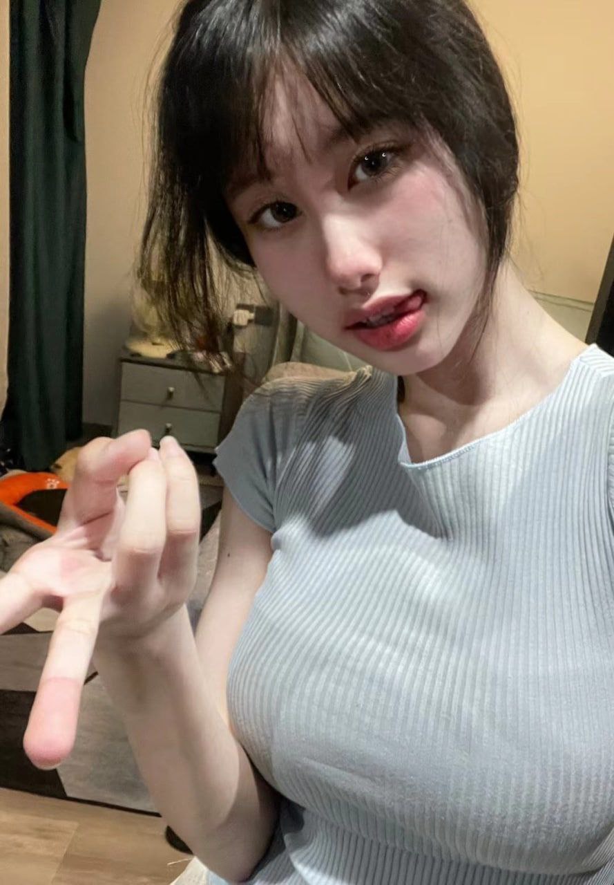 电报反差群里收集的反差婊，量大管饱，请君欣赏 [104P]