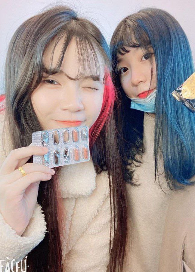 电报反差群里收集的反差婊，量大管饱，请君欣赏 [104P]