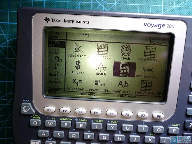 超酷的图形计算器！德州仪器 TI Voyage 200 详细拆机及CPU超频
