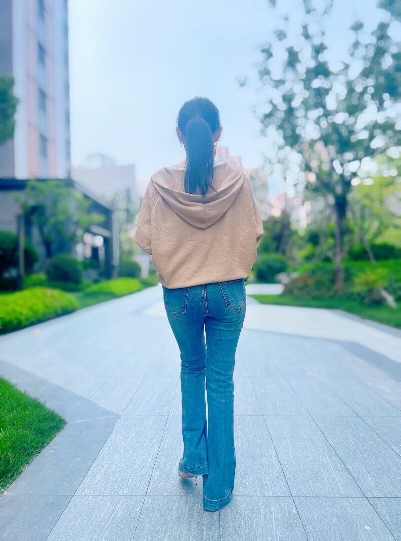 姹紫嫣红千姿百态妖娆多姿都没有我马凡舒诱人