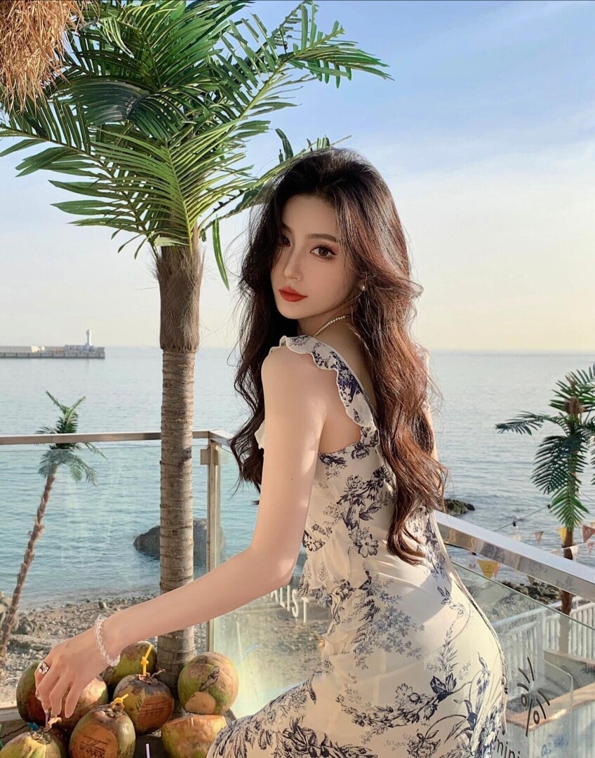 姹紫嫣红千姿百态妖娆多姿都没有我马凡舒诱人