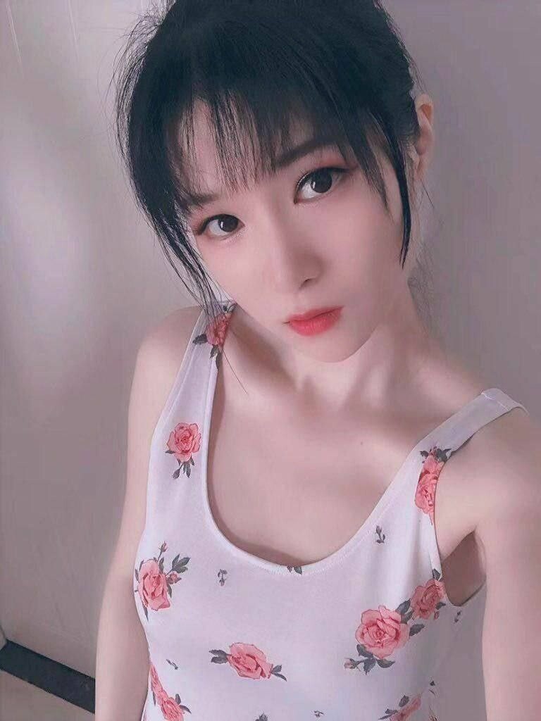 别人的老婆骚母狗 [45P]