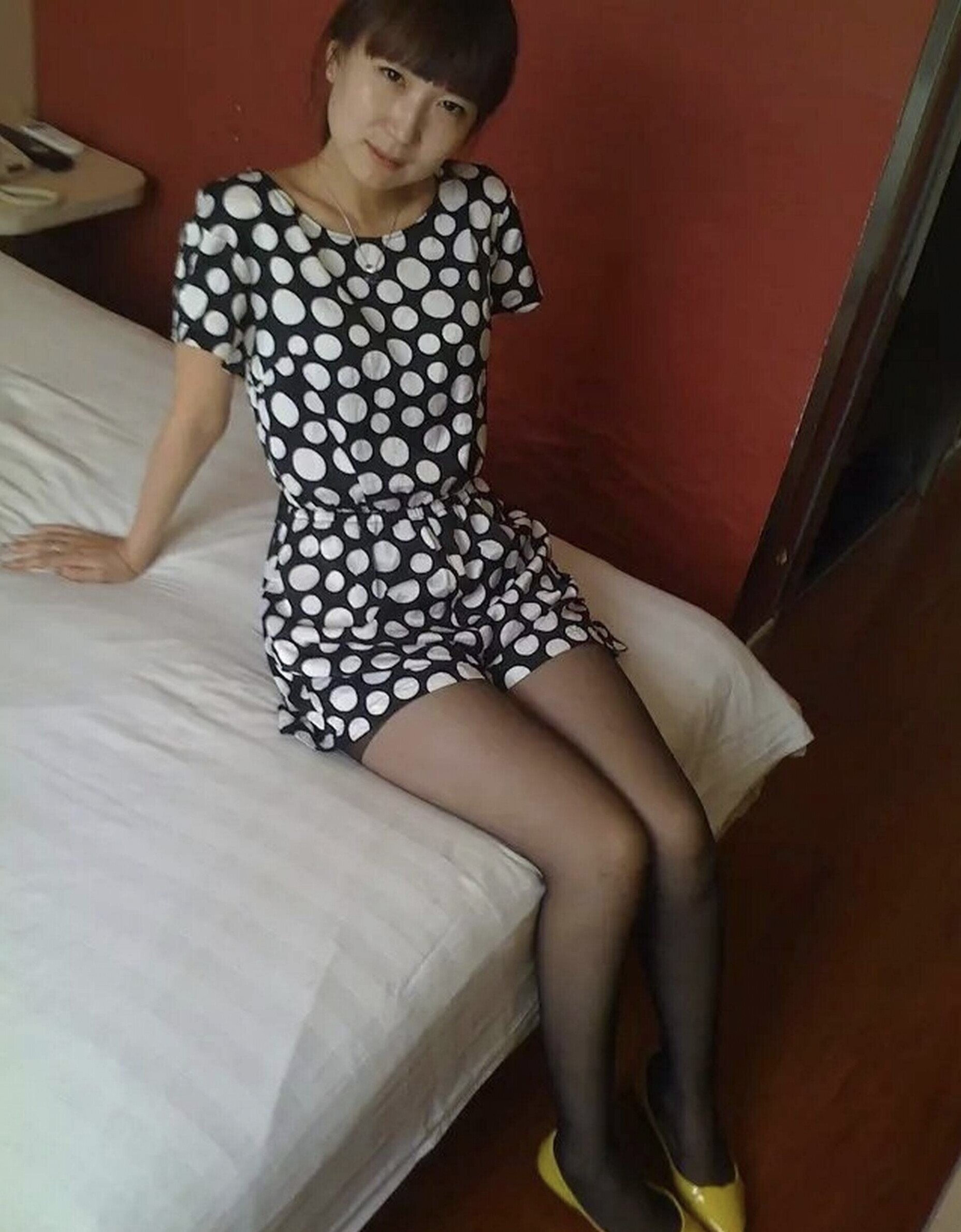 胯下美女分享 [100P]