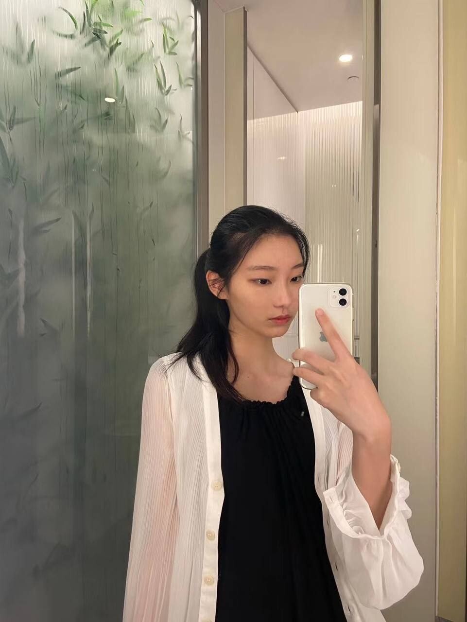 美女出来玩啊 [100P]