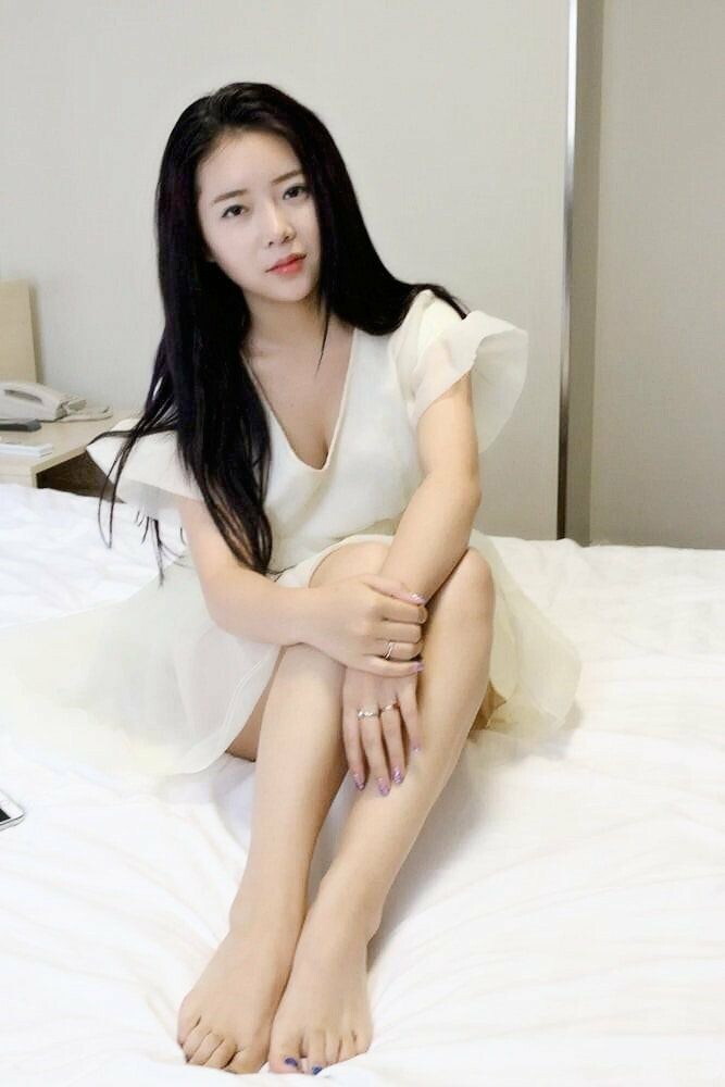 美女的诱惑[100P]