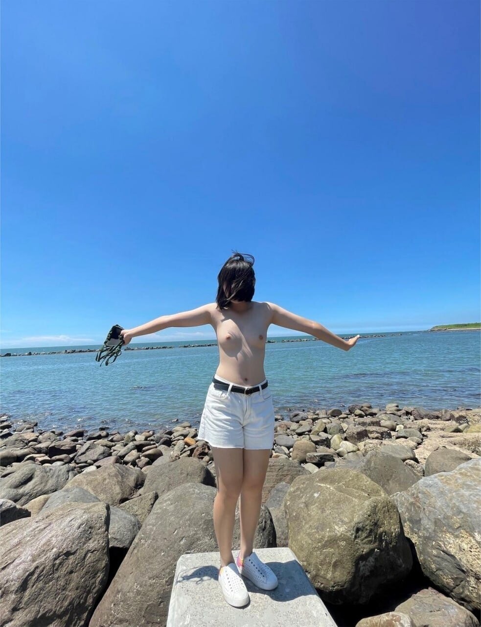 清纯外表的反差女孩[25P]