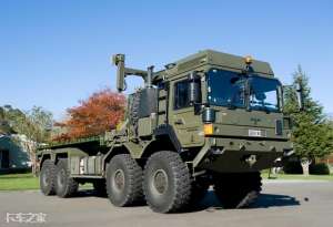军用车(实拍曼恩HX60军用卡车，机动能力优秀，模块化底盘是亮点)