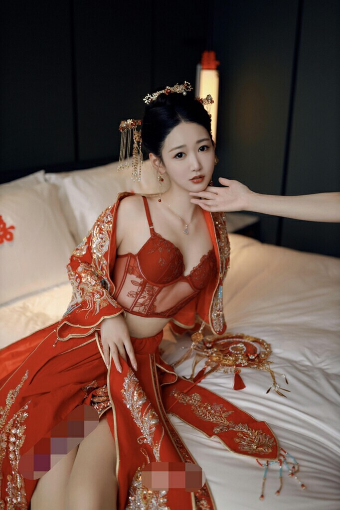 新娘红色幻想哥门