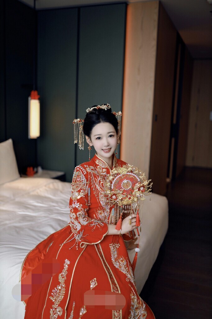 新娘红色幻想哥门