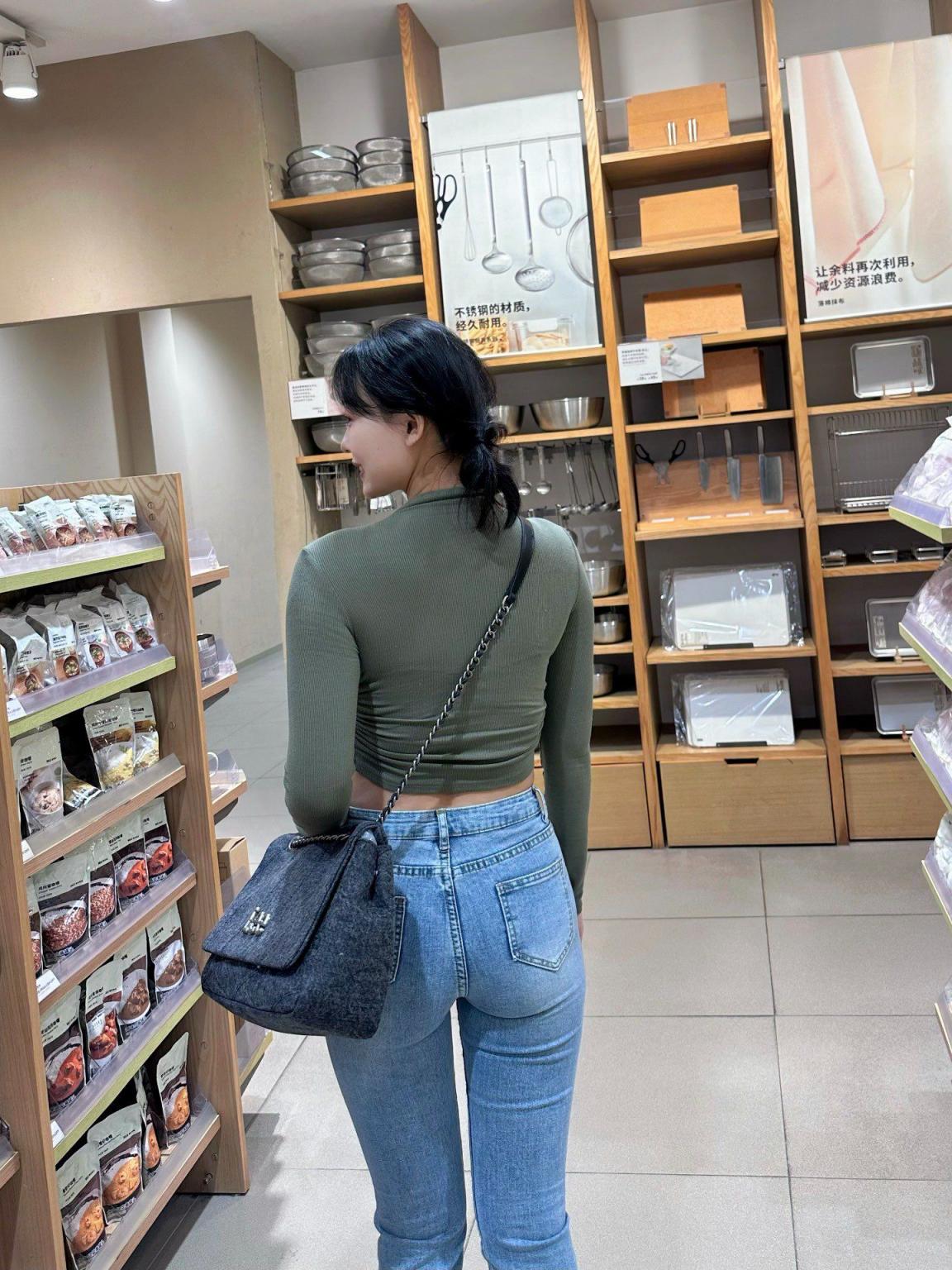 极品身材女神