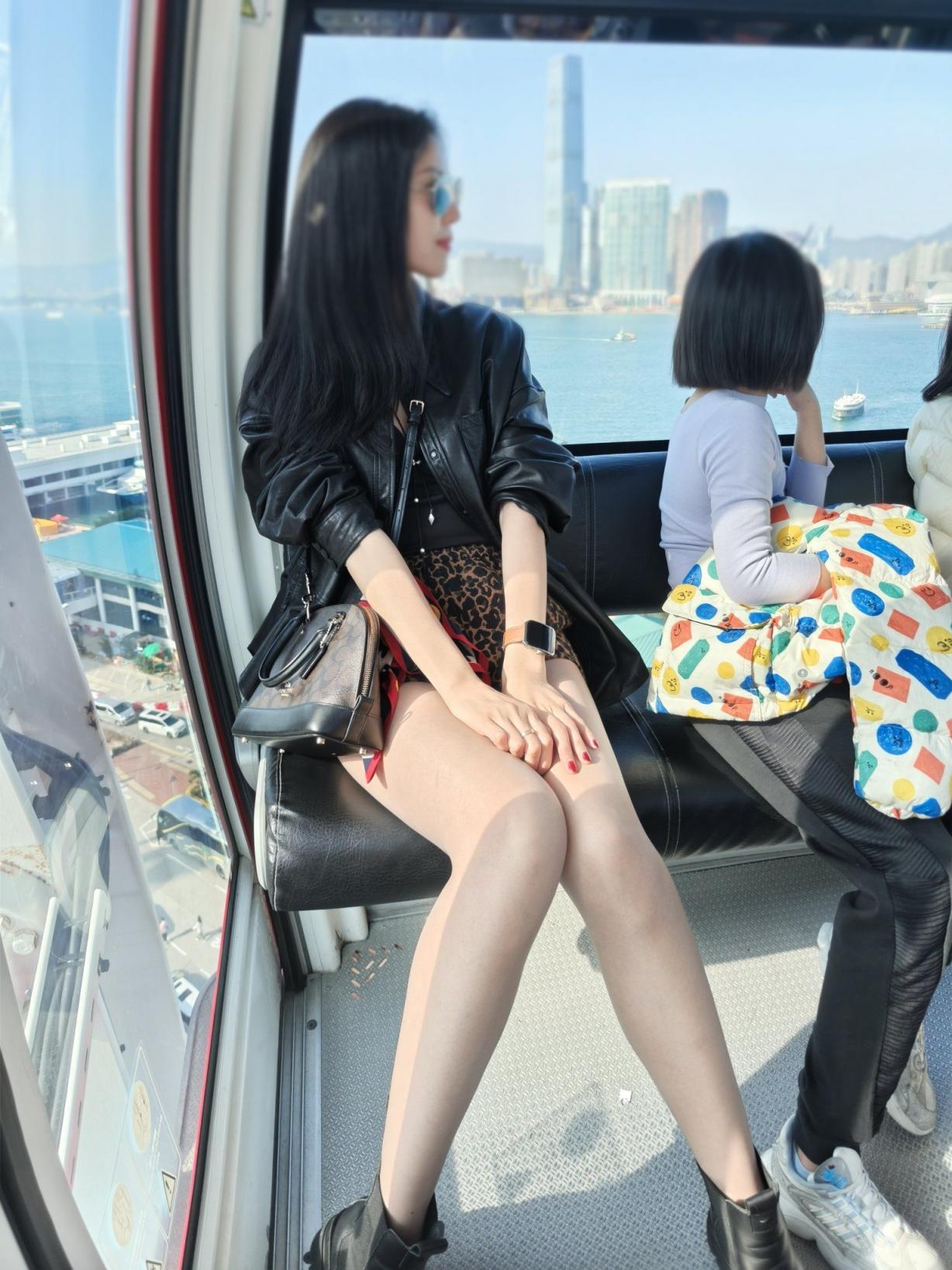 人妻[30P]