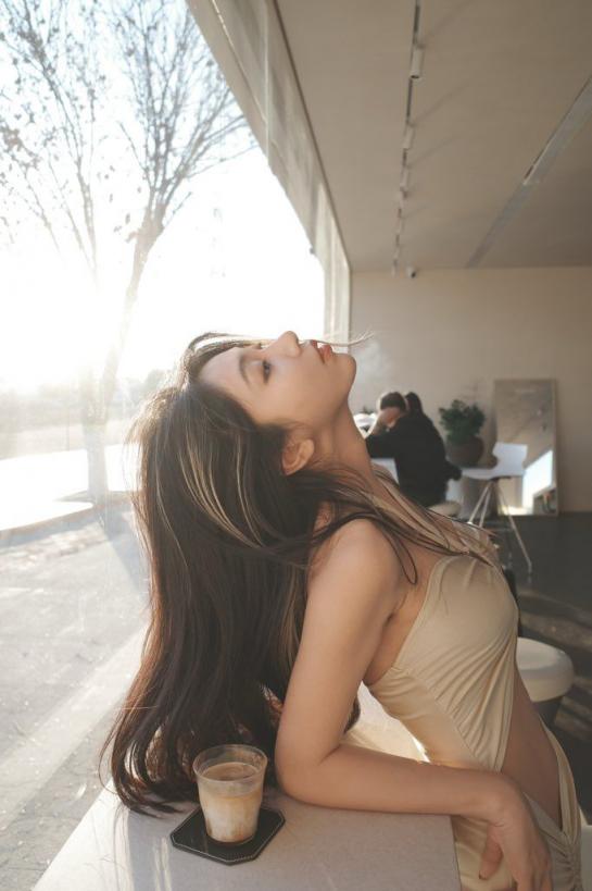 与众不同的气质女神[28P]