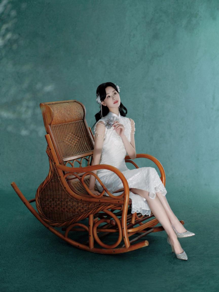与众不同的气质女神[28P]