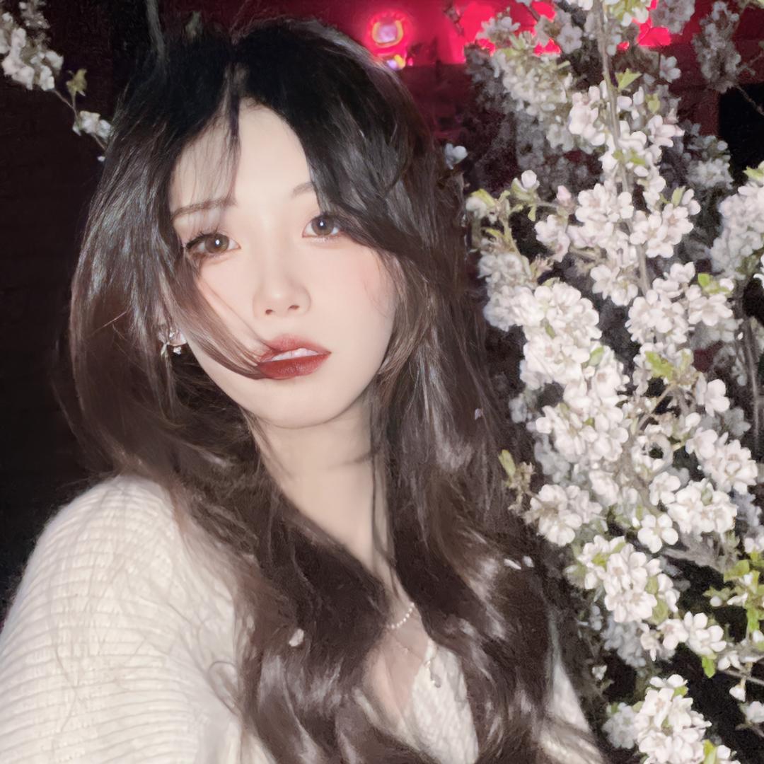 漂亮的女孩[28P]