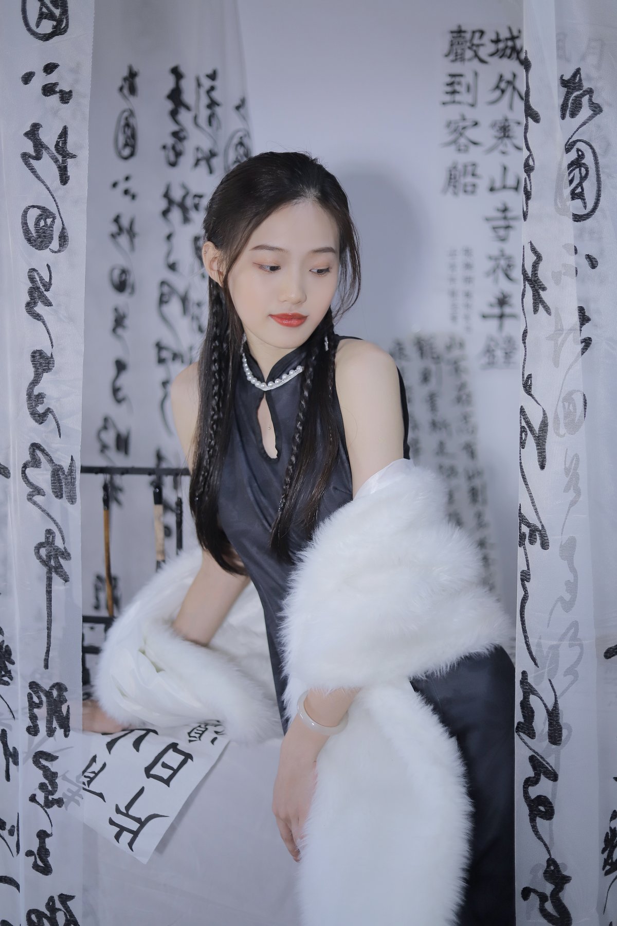 素人［28P］