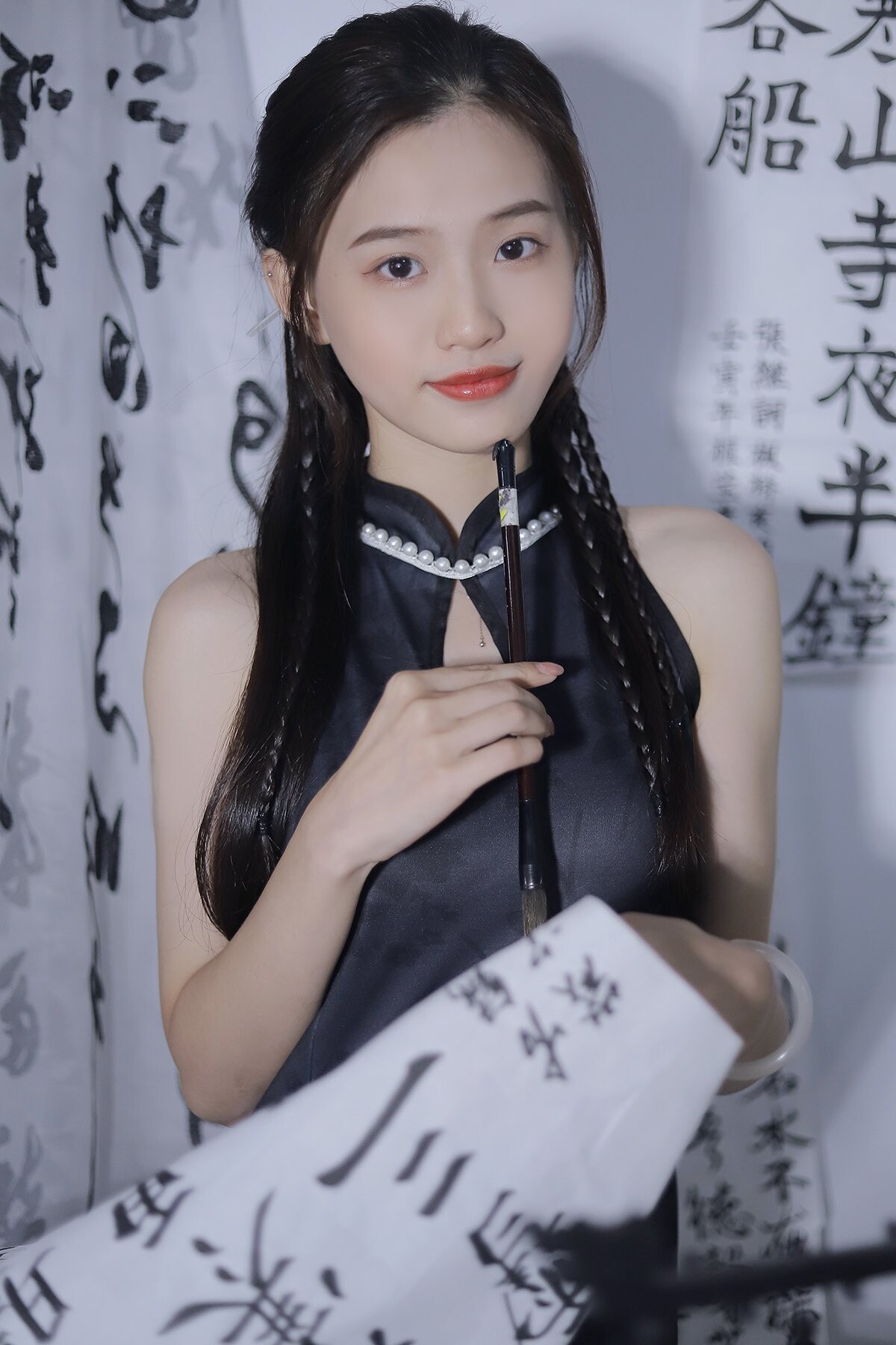 素人［28P］