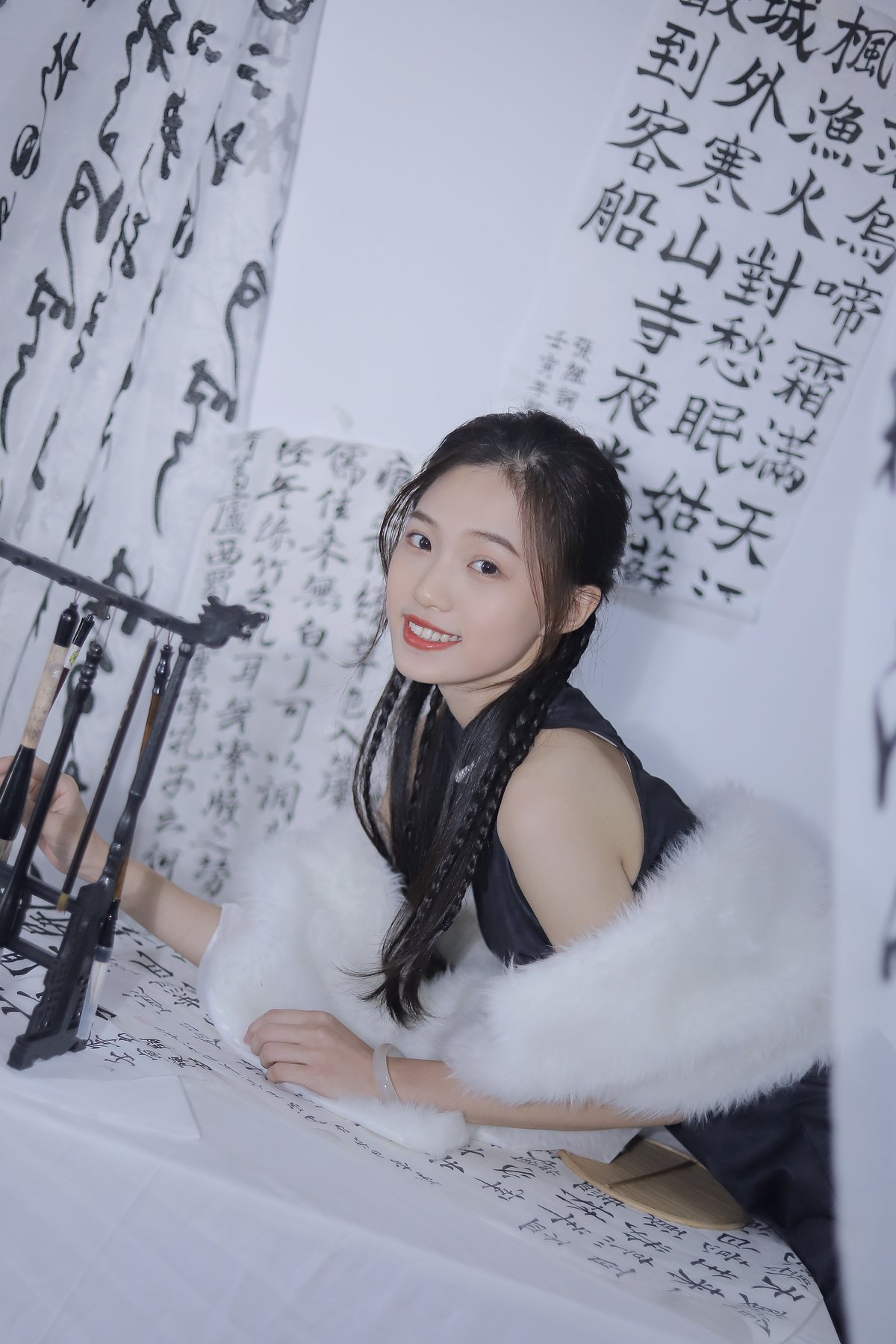 素人［28P］