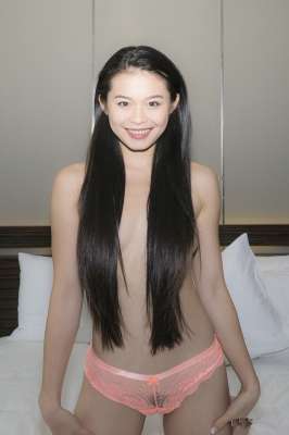 开心的少妇 [33P]