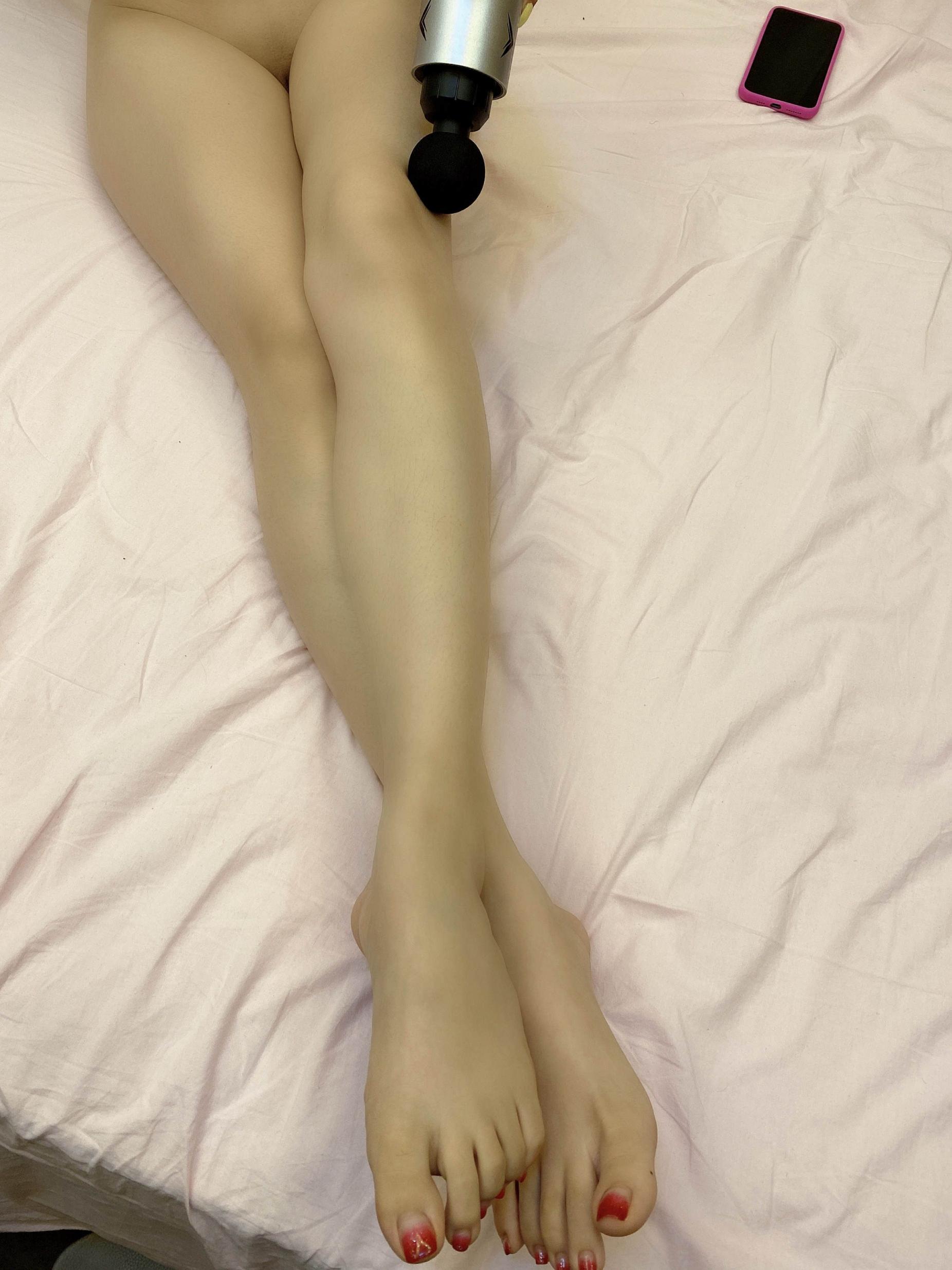 让人想入菲菲的绝色肉体诱惑