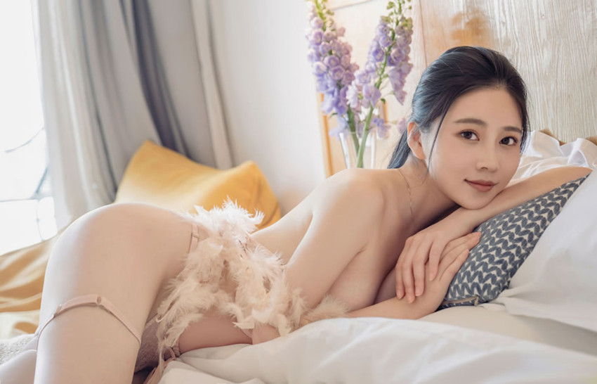 海边的美女 [28P]